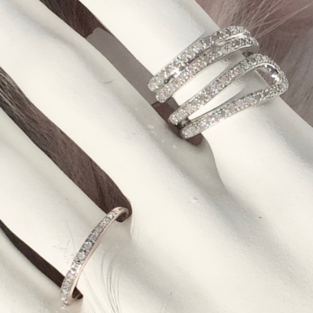 Diamond Ring - Picture 4 of 6